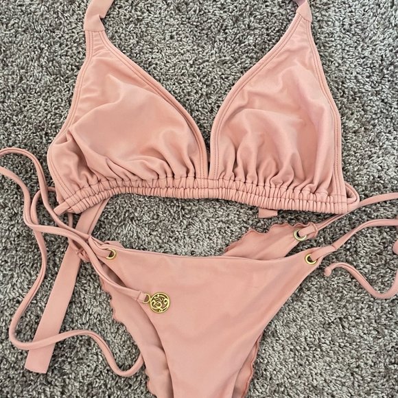 Pale pink xxl top.  Small bottom - Picture 2 of 4
